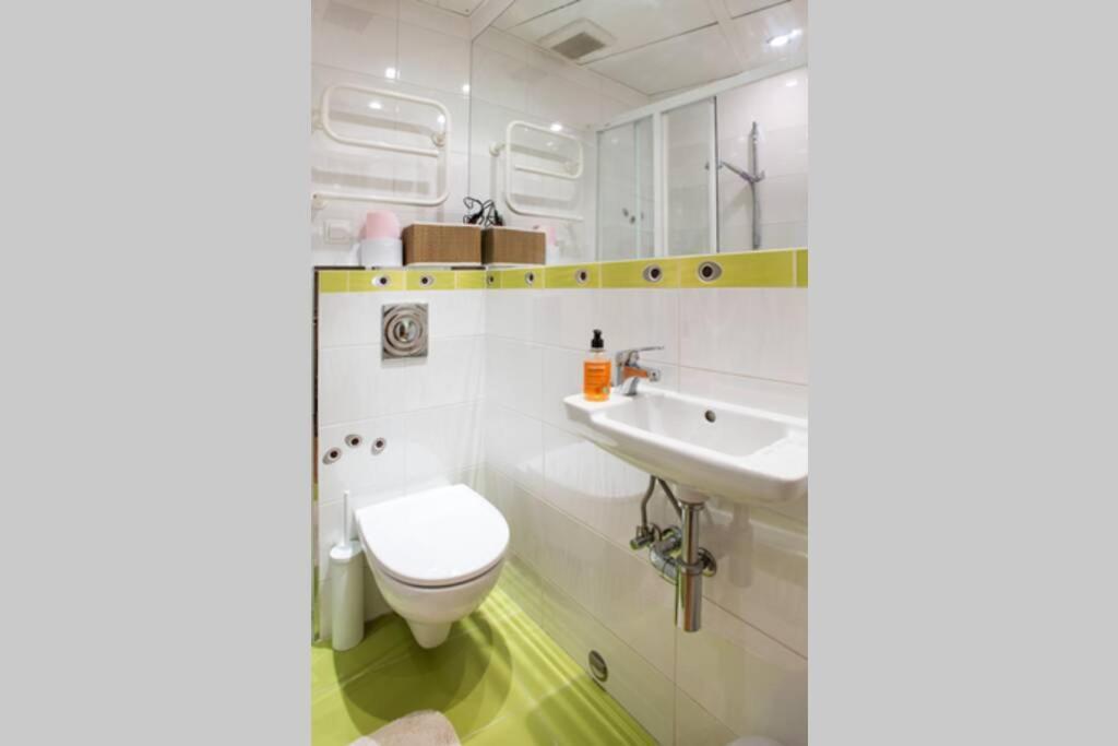 Supercute Mini House In The Center Apartment Krakow Exterior photo